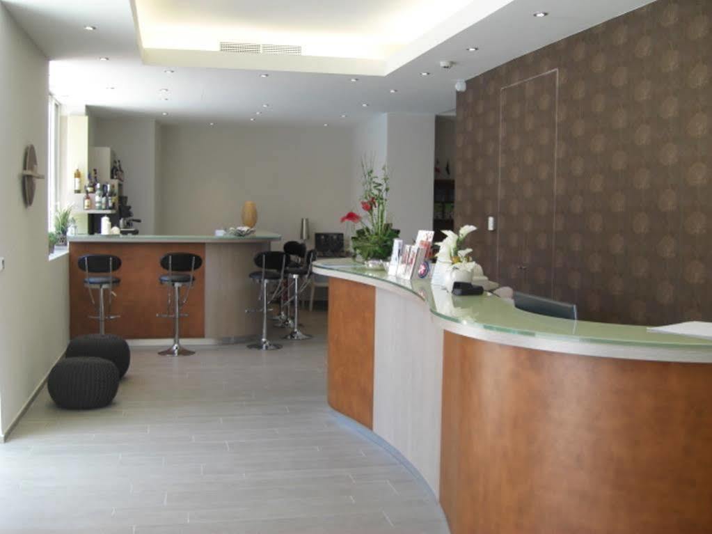 The Originals City, Frisia, 3*